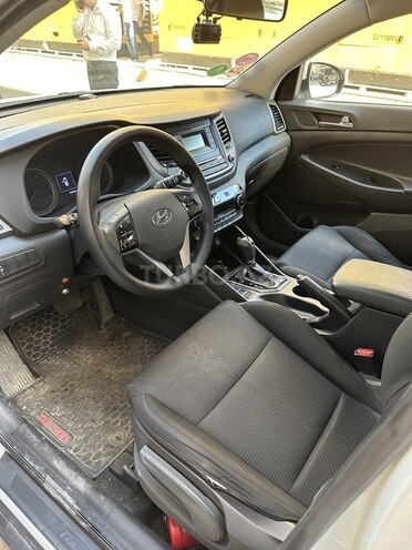 Hyundai Tucson 2016, 235,000 km - 2.0 l - Bakı