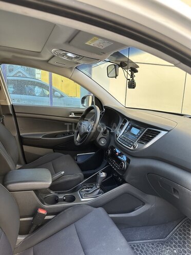 Hyundai Tucson 2016, 235,000 km - 2.0 l - Bakı