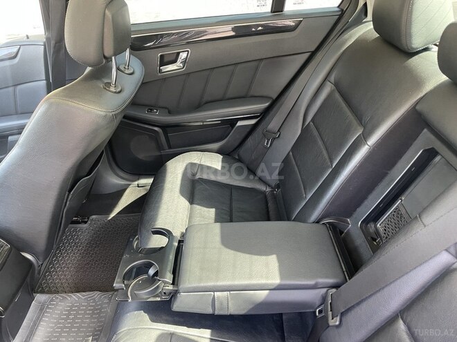 Mercedes E 250 2010, 247,054 km - 1.8 l - Bakı