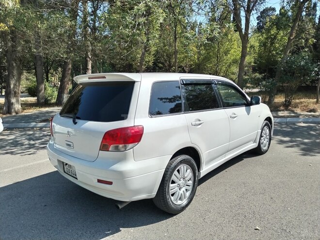 Mitsubishi Airtrek 2002, 407,000 km - 2.0 л - Bakı