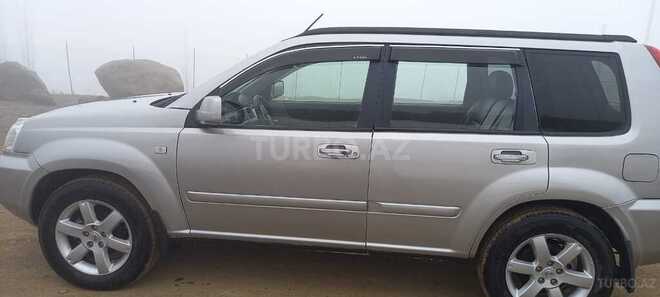Nissan X-Trail 2005, 212,043 km - 2.0 l - Lerik