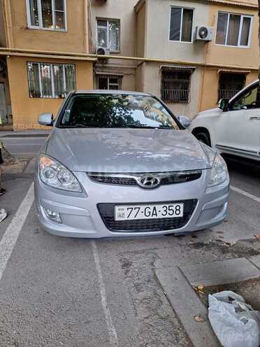 Hyundai i30 2009, 240,000 km - 2.0 l - Bakı