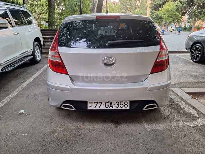 Hyundai i30 2009, 240,000 km - 2.0 l - Bakı