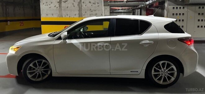 Lexus CT 200h 2013, 130,000 km - 1.8 l - Bakı