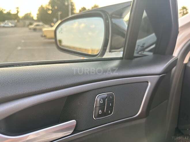 Ford Fusion 2014, 92,000 km - 2.0 л - Bərdə