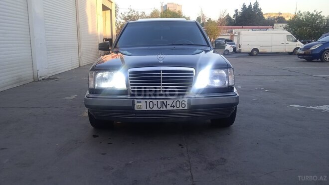 Mercedes E 270 1995, 344,000 km - 2.7 л - Bakı