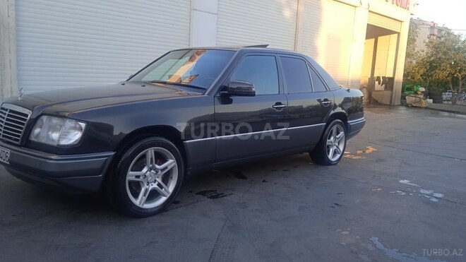 Mercedes E 270 1995, 344,000 km - 2.7 л - Bakı