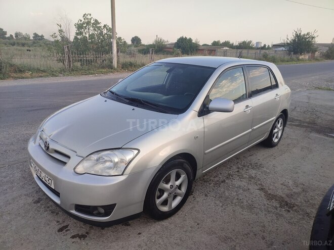 Toyota Corolla 2005, 395,000 km - 1.4 l - Zərdab