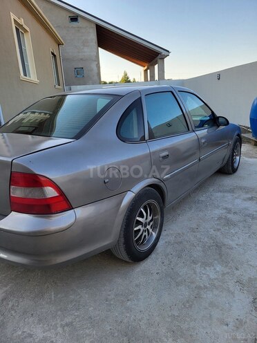 Opel Vectra 1999, 250,000 km - 1.8 l - Bakı