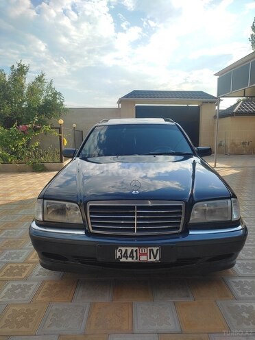 Mercedes C 220 1998, 251,081 km - 2.2 l - Bərdə