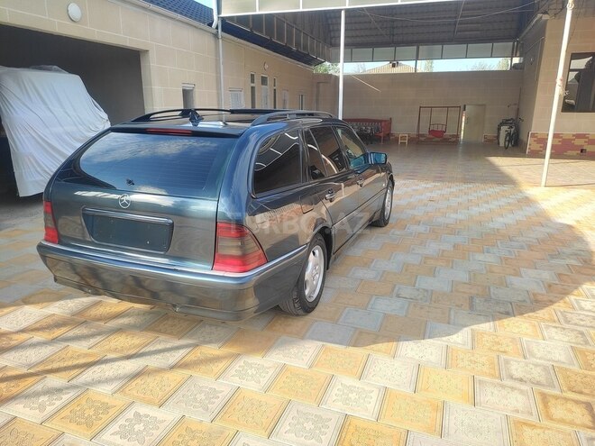 Mercedes C 220 1998, 251,081 km - 2.2 l - Bərdə