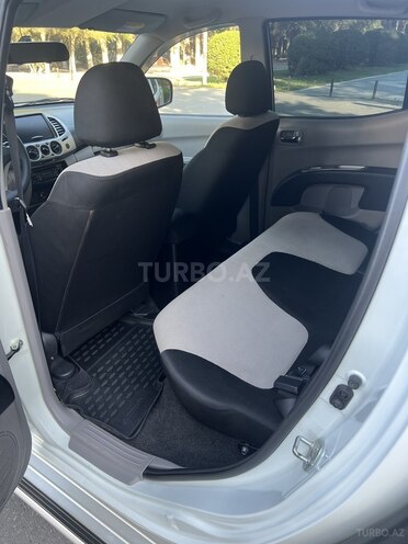 Mitsubishi L200 2013, 133,000 km - 2.5 l - Bakı