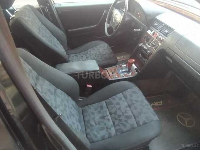 Mercedes C 220 1996, 233,000 km - 2.2 l - Sumqayıt