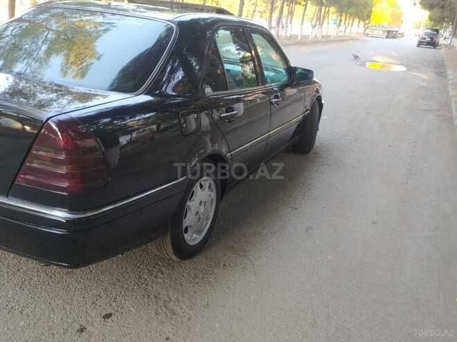 Mercedes C 220 1996, 233,000 km - 2.2 l - Sumqayıt
