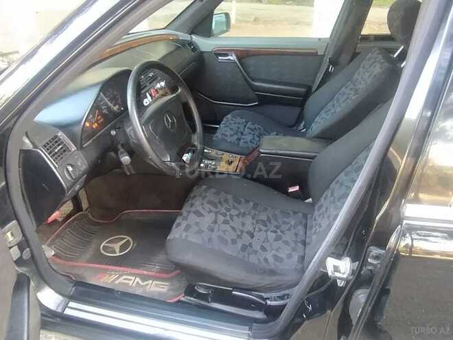 Mercedes C 220 1996, 233,000 km - 2.2 l - Sumqayıt