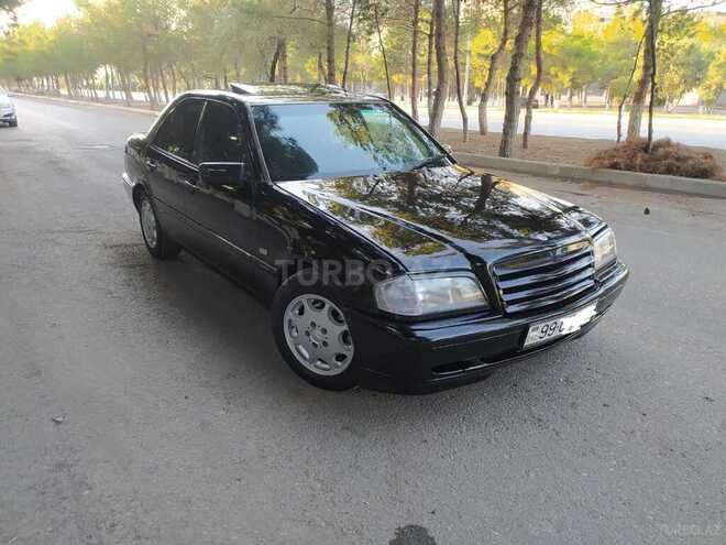 Mercedes C 220 1996, 233,000 km - 2.2 l - Sumqayıt