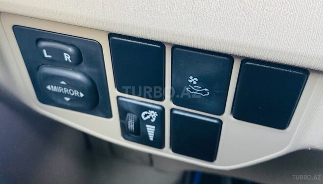 Toyota Prius 2013, 229,000 km - 1.8 l - Bakı