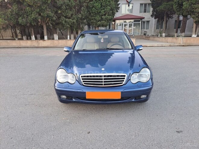 Mercedes C 240 2002, 283,000 km - 2.4 l - Bakı
