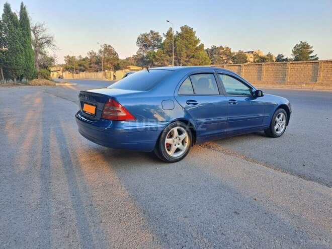 Mercedes C 240 2002, 283,000 km - 2.4 l - Bakı
