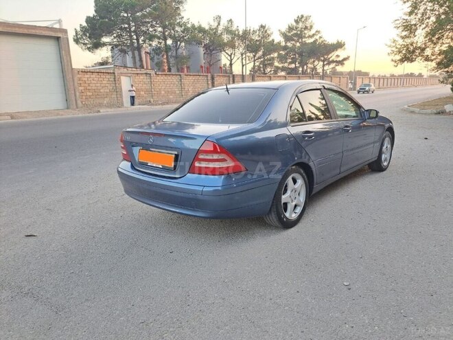Mercedes C 240 2002, 283,000 km - 2.4 l - Bakı