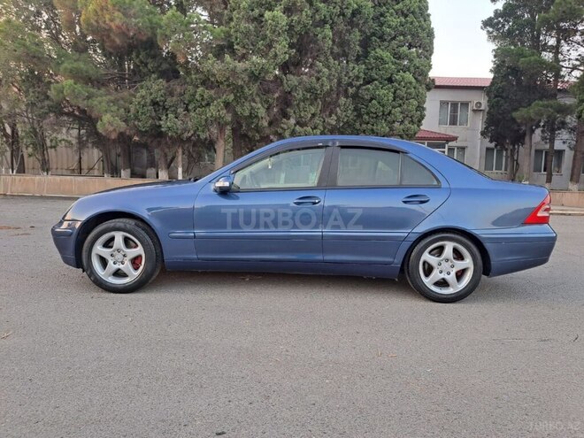 Mercedes C 240 2002, 283,000 km - 2.4 l - Bakı