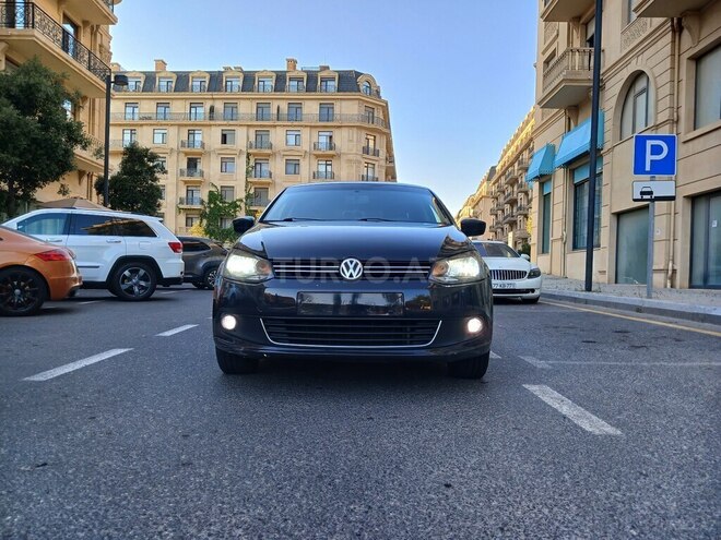 Volkswagen Polo 2012, 241,000 km - 1.6 л - Bakı