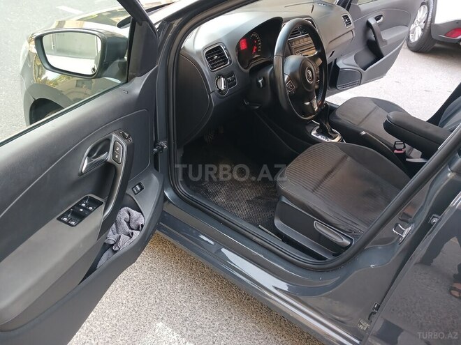 Volkswagen Polo 2012, 241,000 km - 1.6 л - Bakı