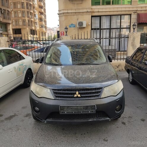 Mitsubishi Outlander 2008, 435,000 km - 2.4 л - Bakı
