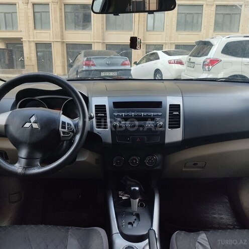 Mitsubishi Outlander 2008, 435,000 km - 2.4 л - Bakı