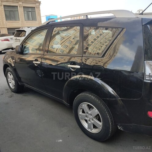Mitsubishi Outlander 2008, 435,000 km - 2.4 л - Bakı