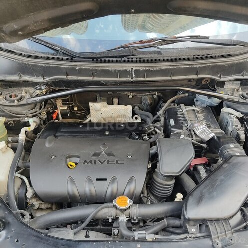 Mitsubishi Outlander 2008, 435,000 km - 2.4 л - Bakı