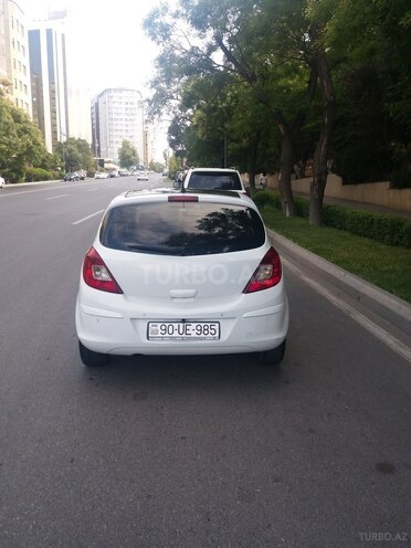 Opel Corsa 2013, 158,000 km - 1.4 l - Bakı