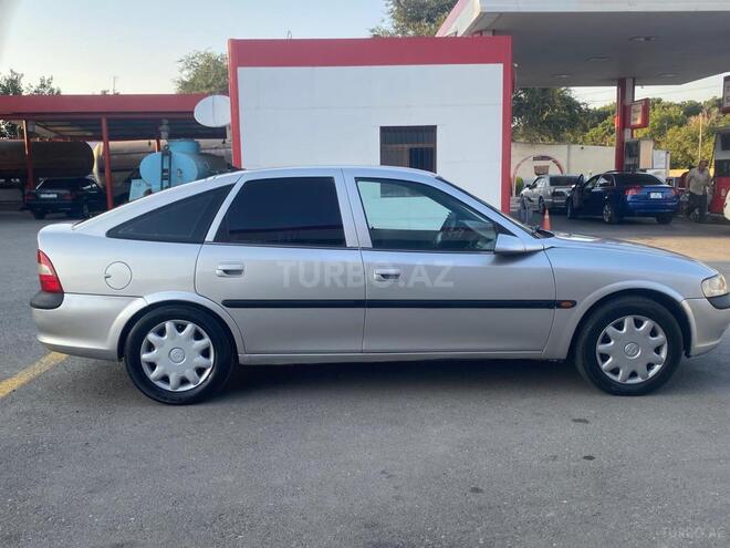 Opel Vectra 1996, 359,847 km - 1.8 l - Sumqayıt