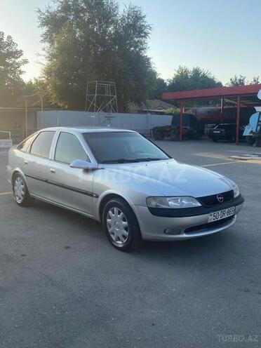 Opel Vectra 1996, 359,847 km - 1.8 l - Sumqayıt
