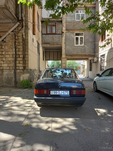 Mercedes 190 1990, 400,000 km - 2.0 l - Gəncə