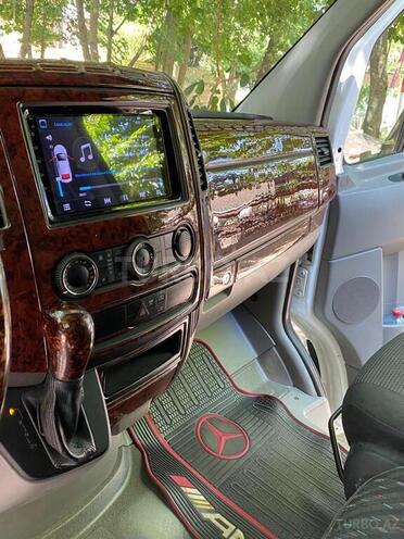 Mercedes Sprinter 518 2010, 412,356 km - 3.0 l - Quba