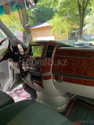 Mercedes Sprinter 518 2010, 412,356 km - 3.0 l - Quba
