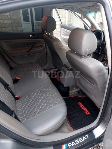 Volkswagen Passat 2003, 397,419 km - 1.8 l - Quba