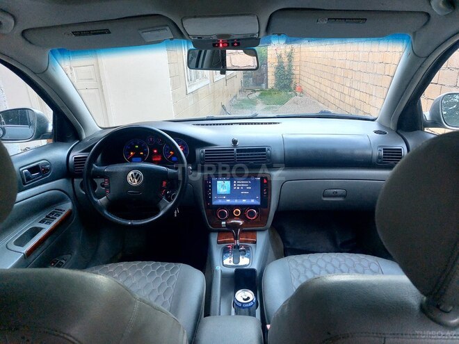 Volkswagen Passat 2003, 397,419 km - 1.8 l - Quba
