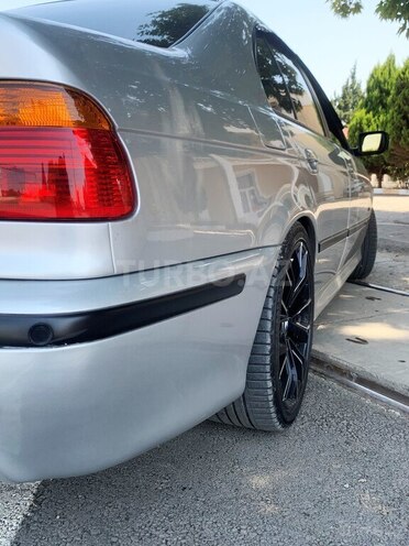 BMW 528 1999, 387,000 km - 2.8 l - Gəncə