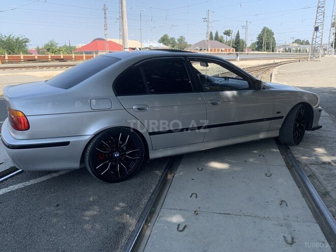 BMW 528 1999, 387,000 km - 2.8 l - Gəncə