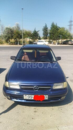 Opel Astra 1995, 400,000 km - 1.6 l - Sumqayıt
