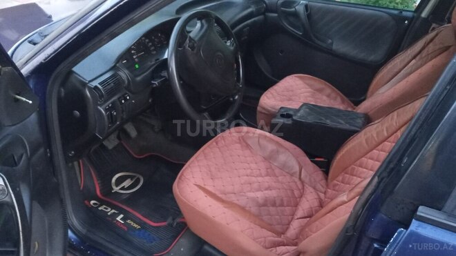 Opel Astra 1995, 400,000 km - 1.6 l - Sumqayıt