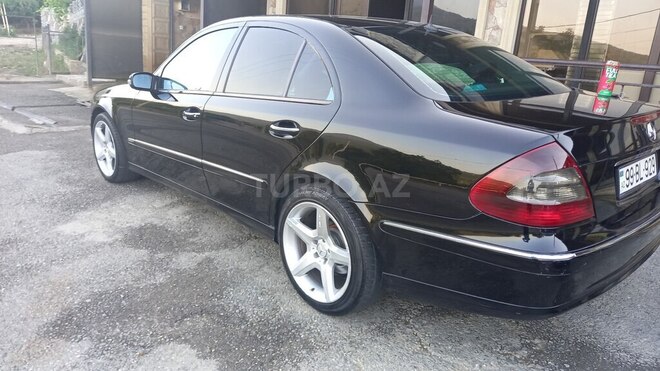 Mercedes E 220 2003, 319,725 km - 2.2 l - Bakı