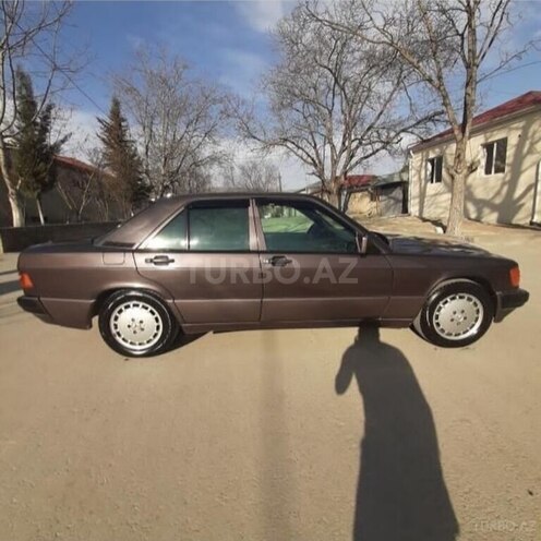 Mercedes 190 1991, 386,258 km - 2.0 л - Kürdəmir