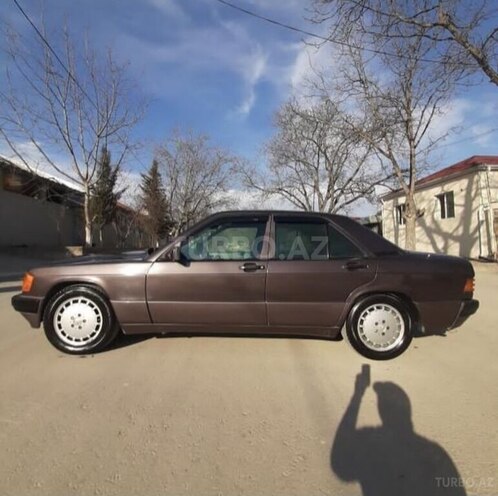 Mercedes 190 1991, 386,258 km - 2.0 л - Kürdəmir