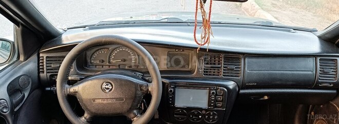Opel Vectra 1997, 228,760 km - 2.0 l - Bakı