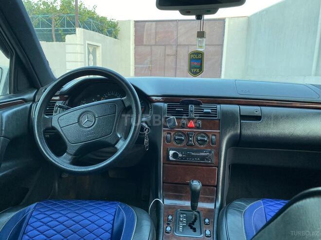 Mercedes E 230 1997, 293,197 km - 2.3 l - Ağstafa