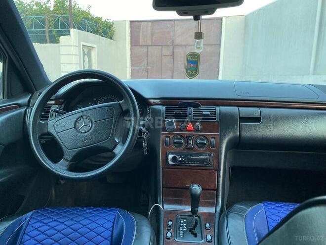 Mercedes E 230 1997, 293,197 km - 2.3 l - Ağstafa