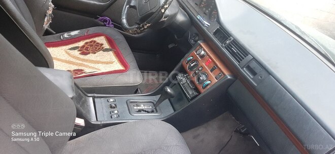Mercedes E 200 1994, 597,000 km - 2.0 l - Beyləqan